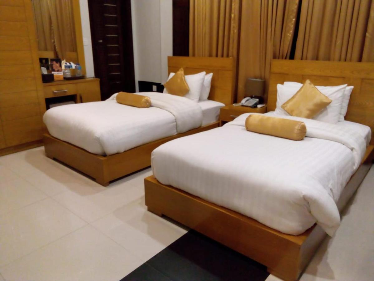 Burj Al Swat Hotel Saidu Sharif Exterior photo