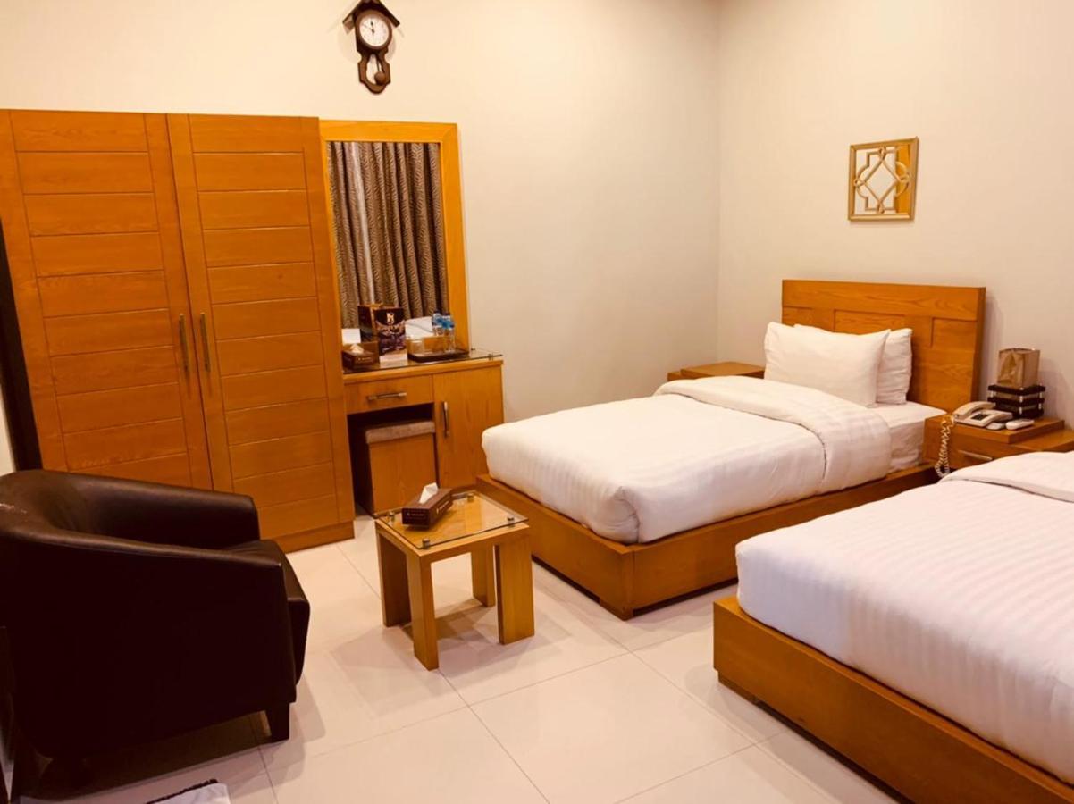 Burj Al Swat Hotel Saidu Sharif Exterior photo
