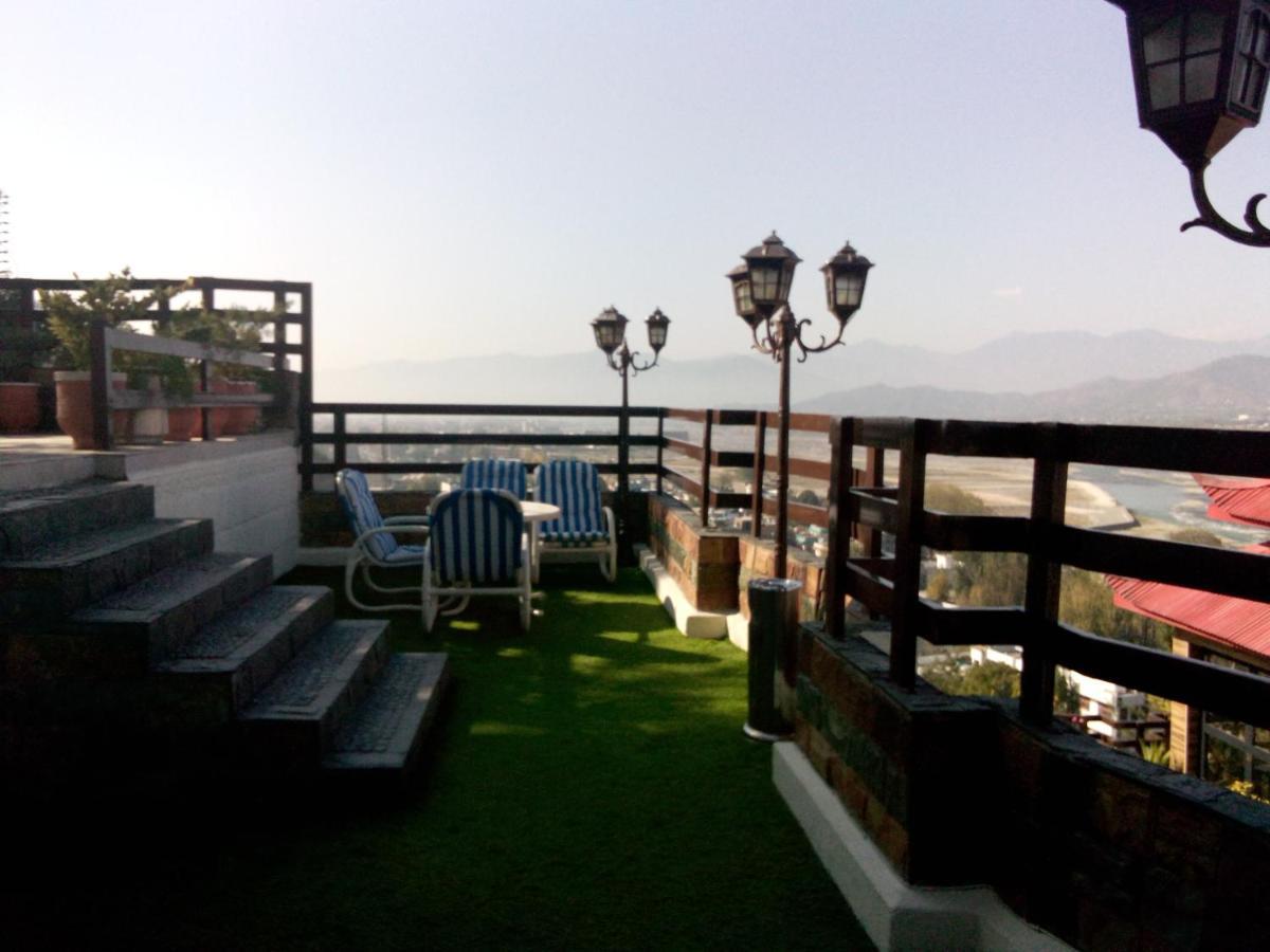 Burj Al Swat Hotel Saidu Sharif Exterior photo