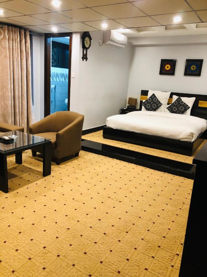 Burj Al Swat Hotel Saidu Sharif Exterior photo