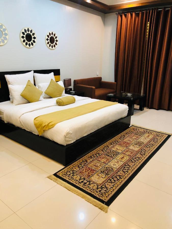 Burj Al Swat Hotel Saidu Sharif Exterior photo